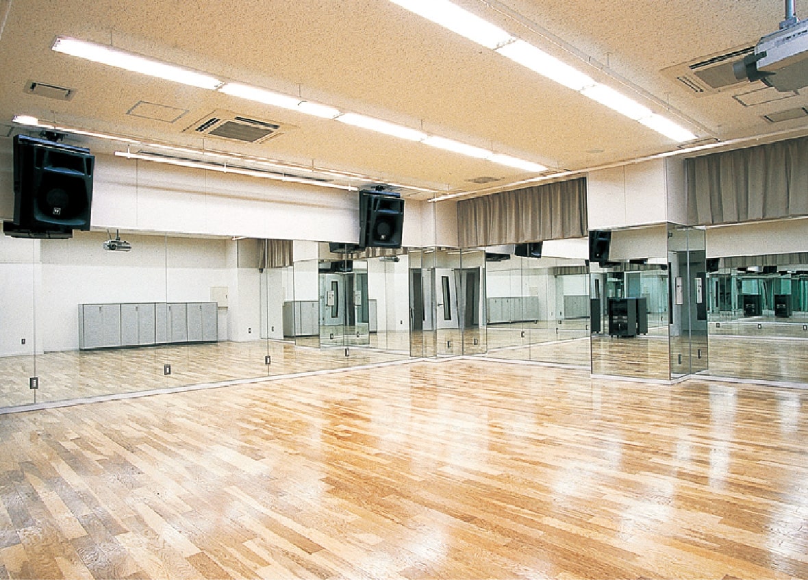 ダンススタジオ