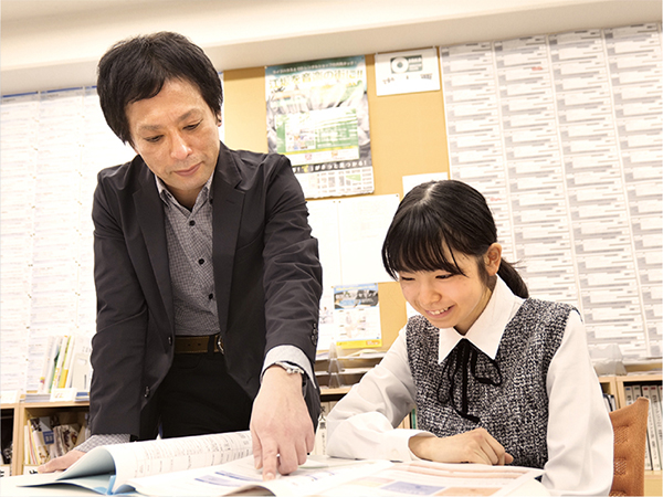 少人数クラス・担任制で一人ひとりを徹底サポート